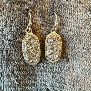 Kendra Scott Lee drop earrings in platinum drusy